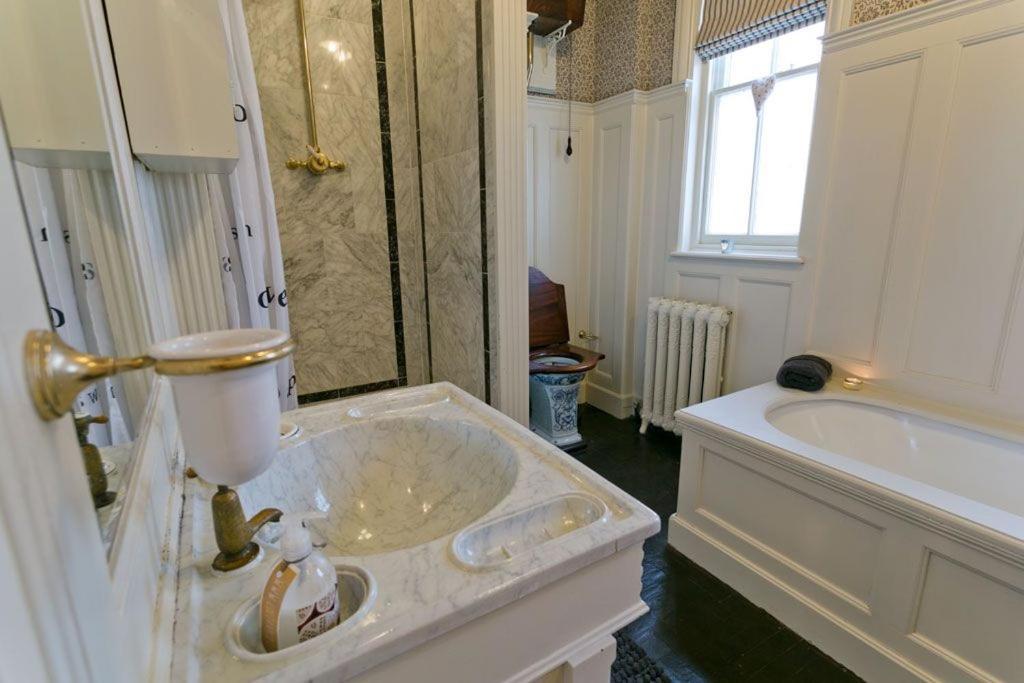 Вілла Bay House Бомаріс Екстер'єр фото